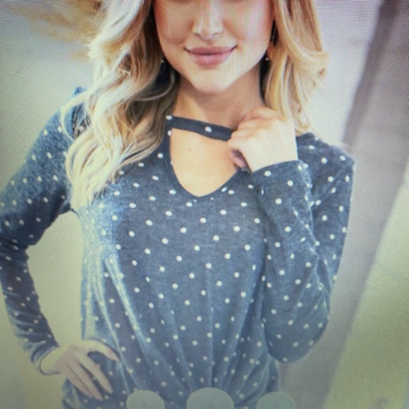 New. Viamor.  Charcoal Grey Polka Dot Key Hole Twist Hem Top.  S M L - Picture 3 of 3